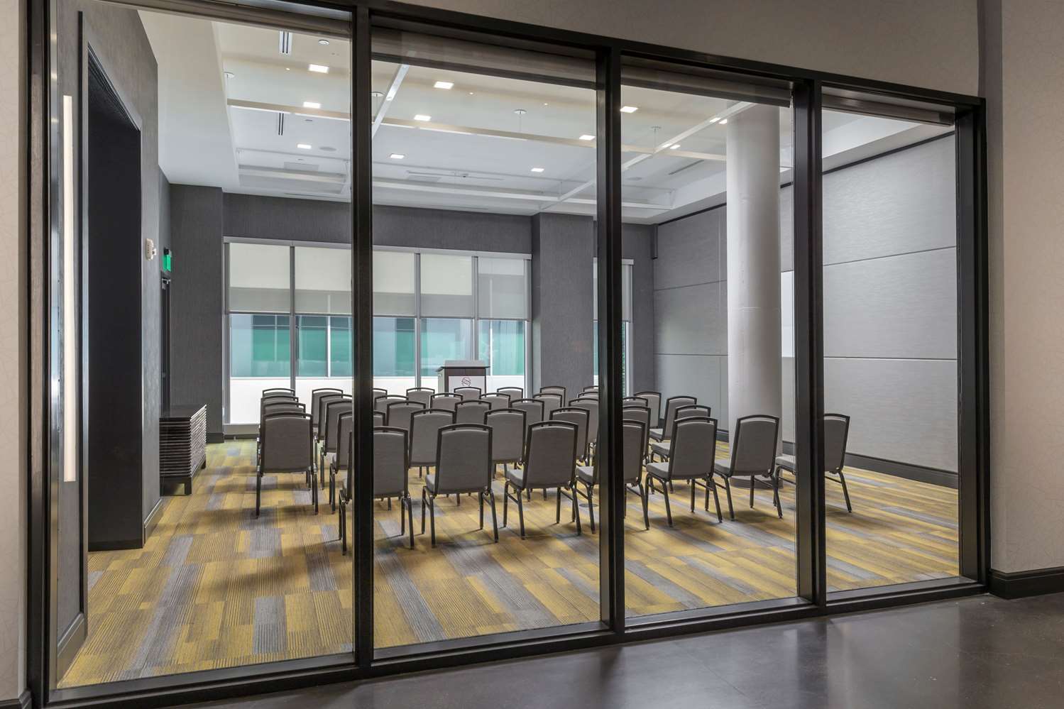 The Summit Hotel Cincinnati Ngoại thất bức ảnh